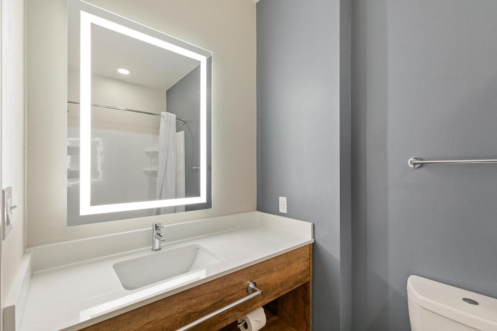Extended Stay America Premier Suites - Tampa - Fairgrounds - Casino Mango Exterior photo