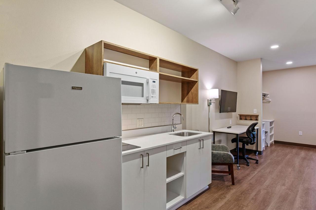 Extended Stay America Premier Suites - Tampa - Fairgrounds - Casino Mango Exterior photo