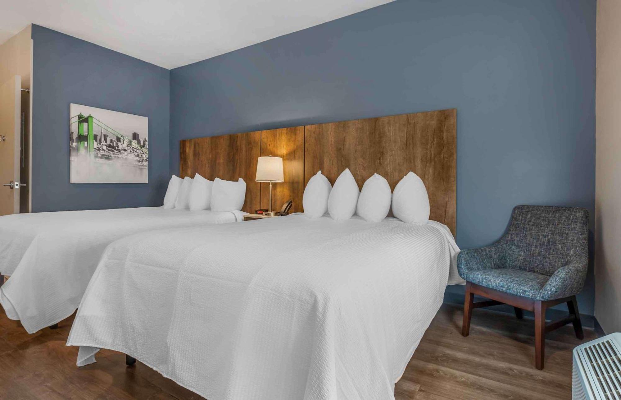 Extended Stay America Premier Suites - Tampa - Fairgrounds - Casino Mango Exterior photo